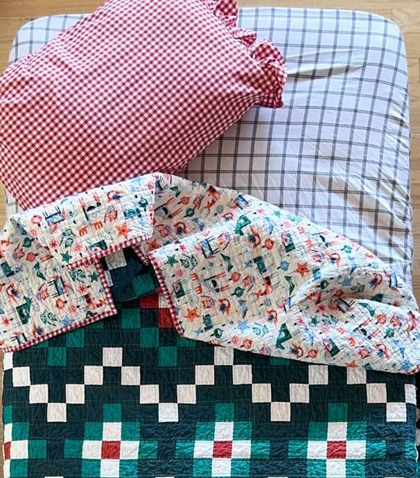 Simple 30 Minute Ruffled Edge Pillowcase